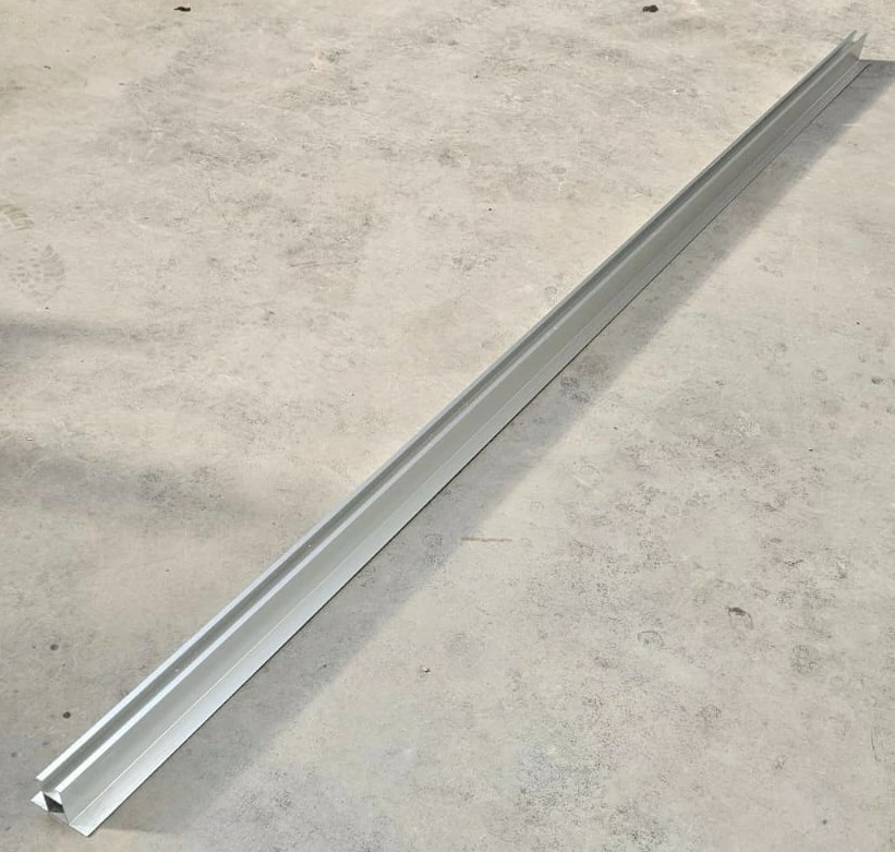 Aluminium-Schirm-System E-V 2400 für Photovoltaik-Montagesysteme